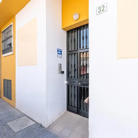 Apartment Wintowinrentals Comodo Estudio En Malaga. *